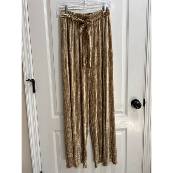 alice blue Pants - Alice Blue Gold Plissé Wide Leg Pants, Medium